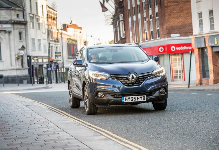  Renault Kadjar 2015 года  (UK) (фото 18 из 29)